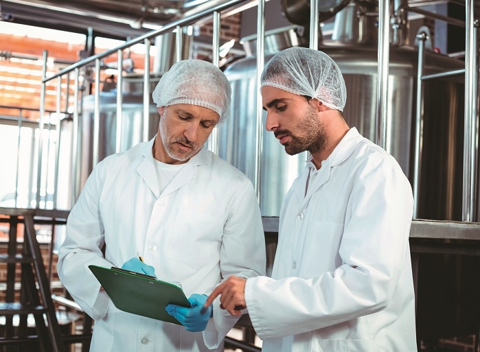 Tabla con alimentos